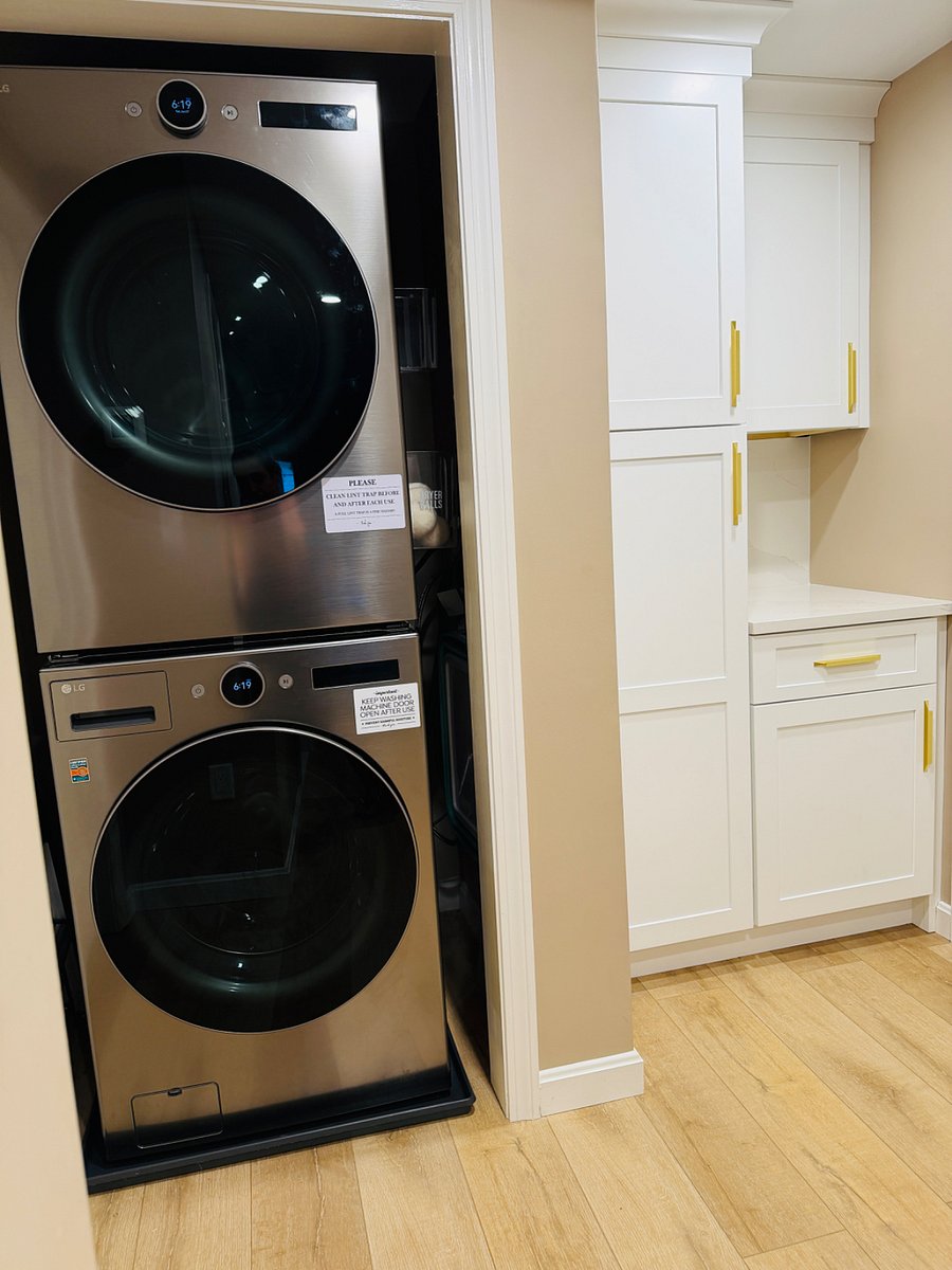 Washer & Dryer