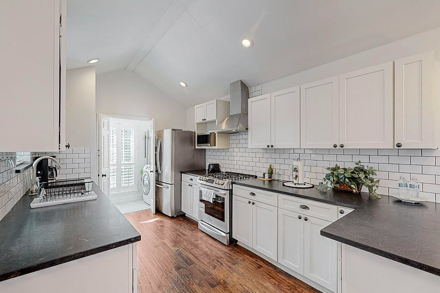 Furnished Finder property 1008502_1 photo 6