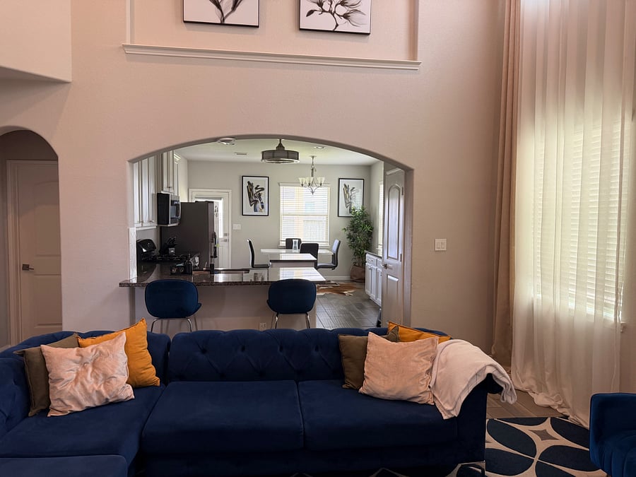 Furnished Finder property 1008537_1 photo 10
