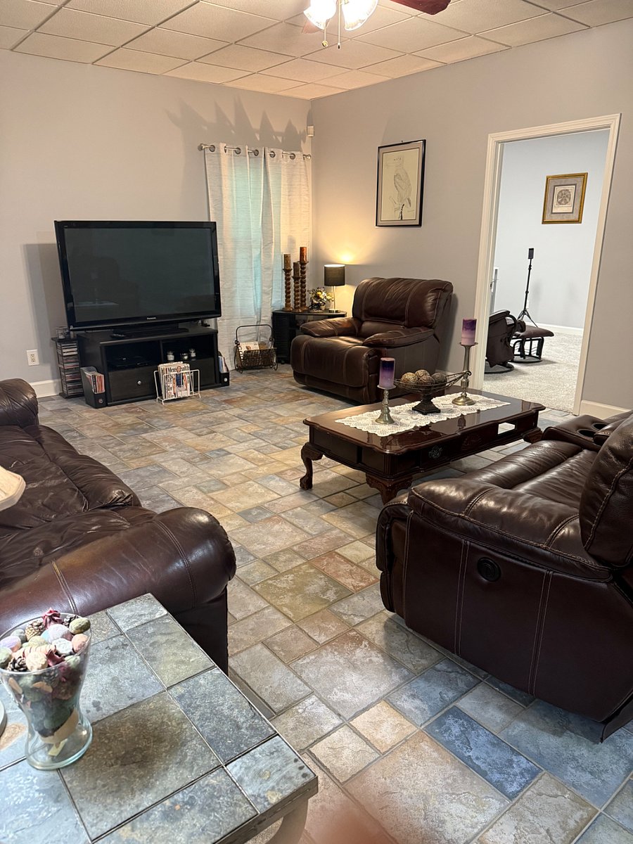 Furnished Finder property 1008544_1 photo 7