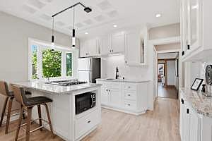 Furnished Finder property 1008547_1 photo 12