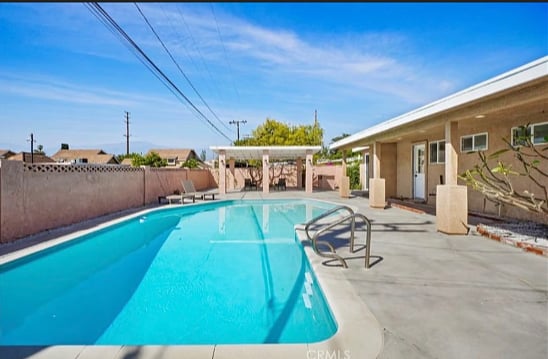 Furnished Finder property 1008551_1 photo 11