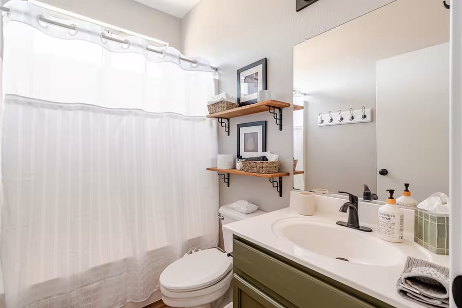 Furnished Finder property 1008553_1 photo 25