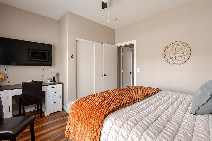 Furnished Finder property 1008553_1 photo 24