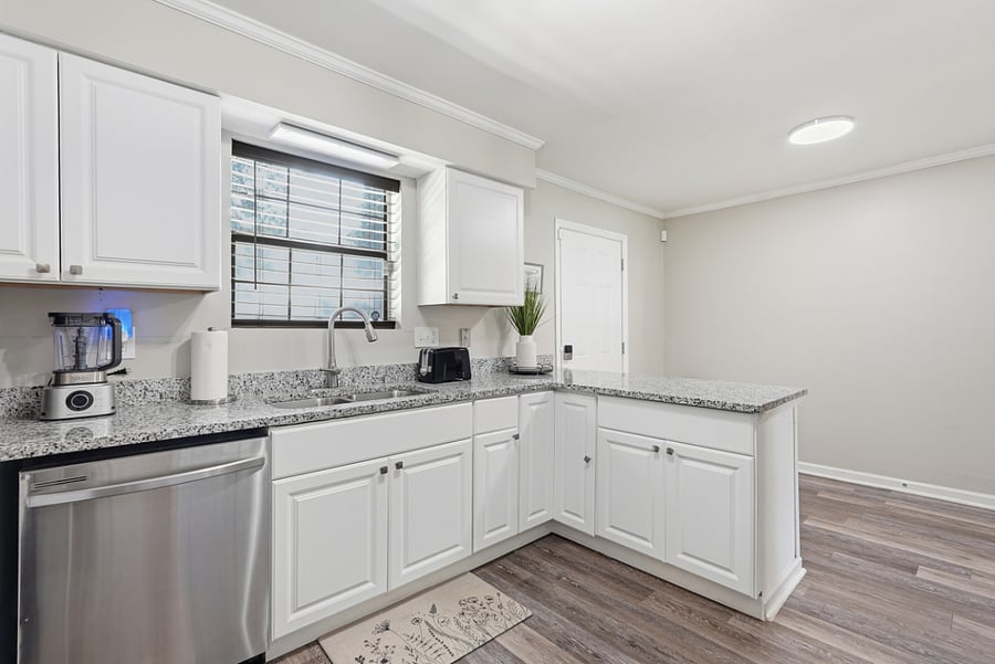 Furnished Finder property 1008554_1 photo 10