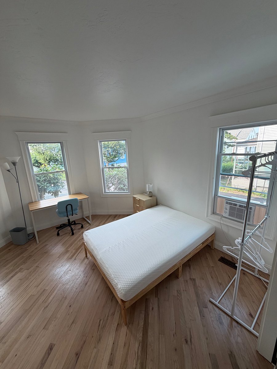 Furnished Finder property 1008580_1 photo 11