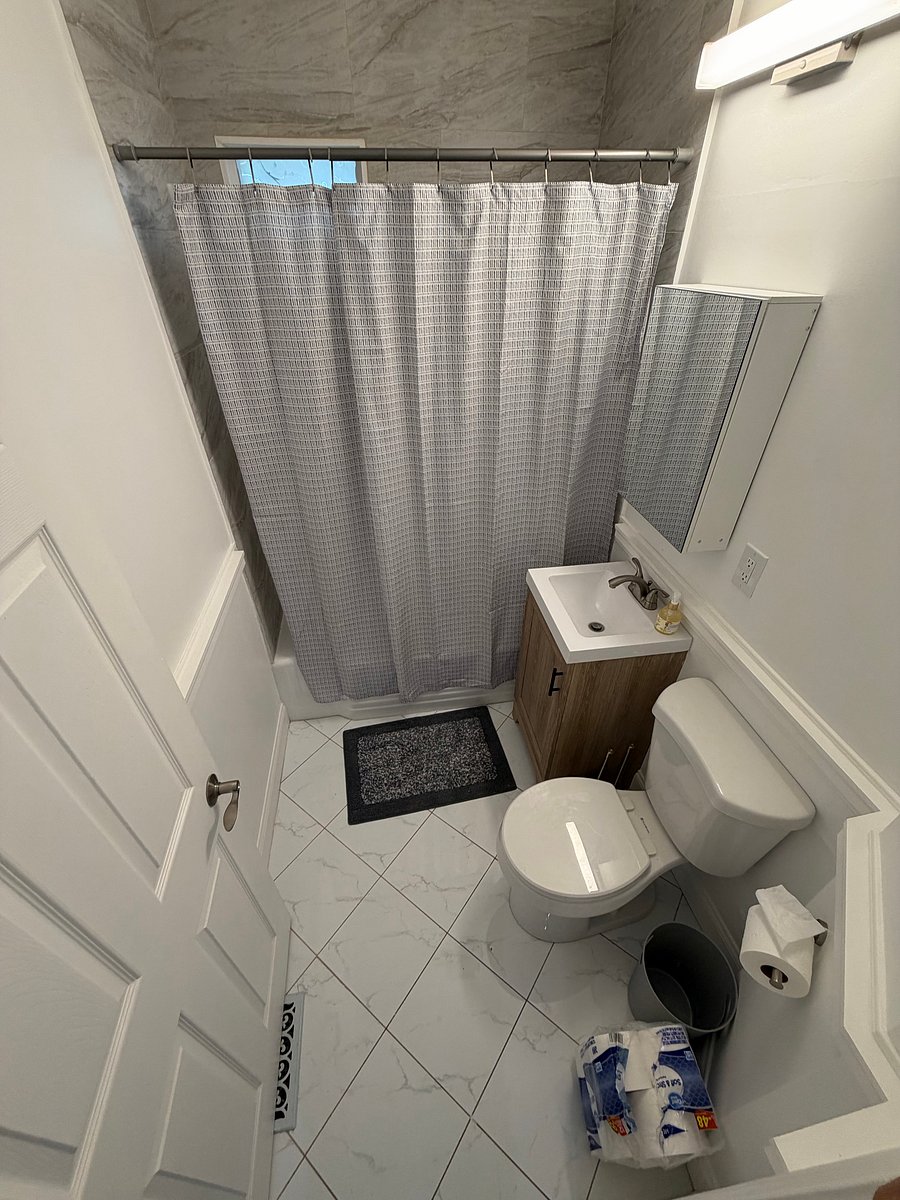 Furnished Finder property 1008580_1 photo 12