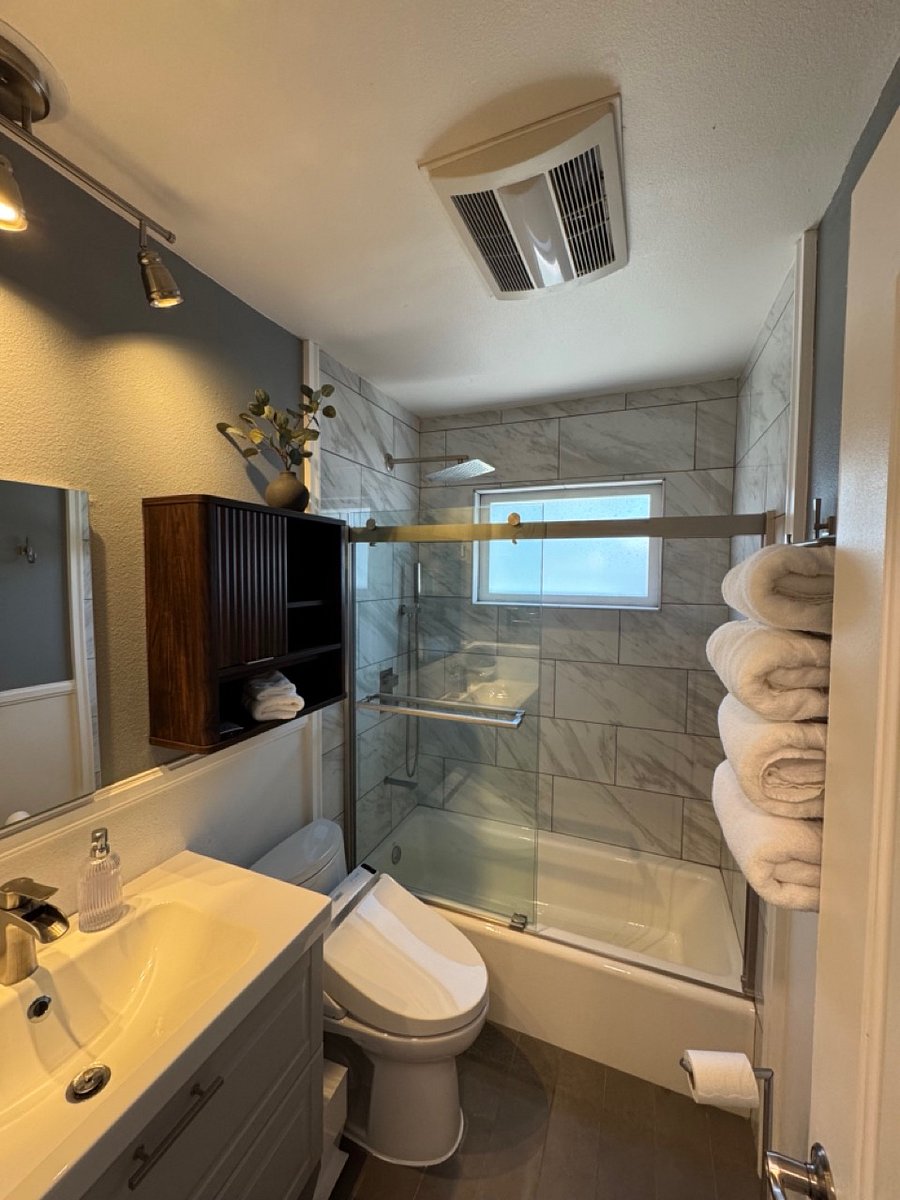 Furnished Finder property 1008586_1 photo 15