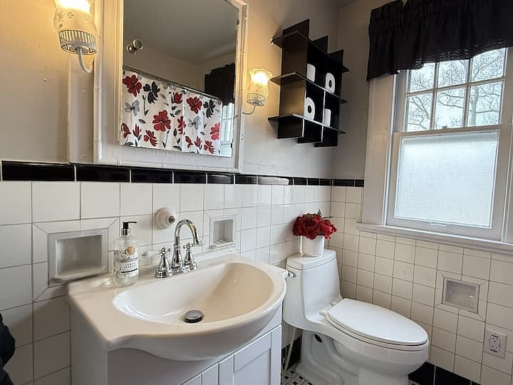 Furnished Finder property 1008588_1 photo 21