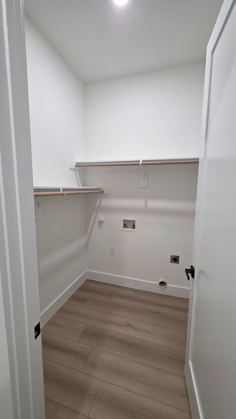 Furnished Finder property 1008594_1 photo 10