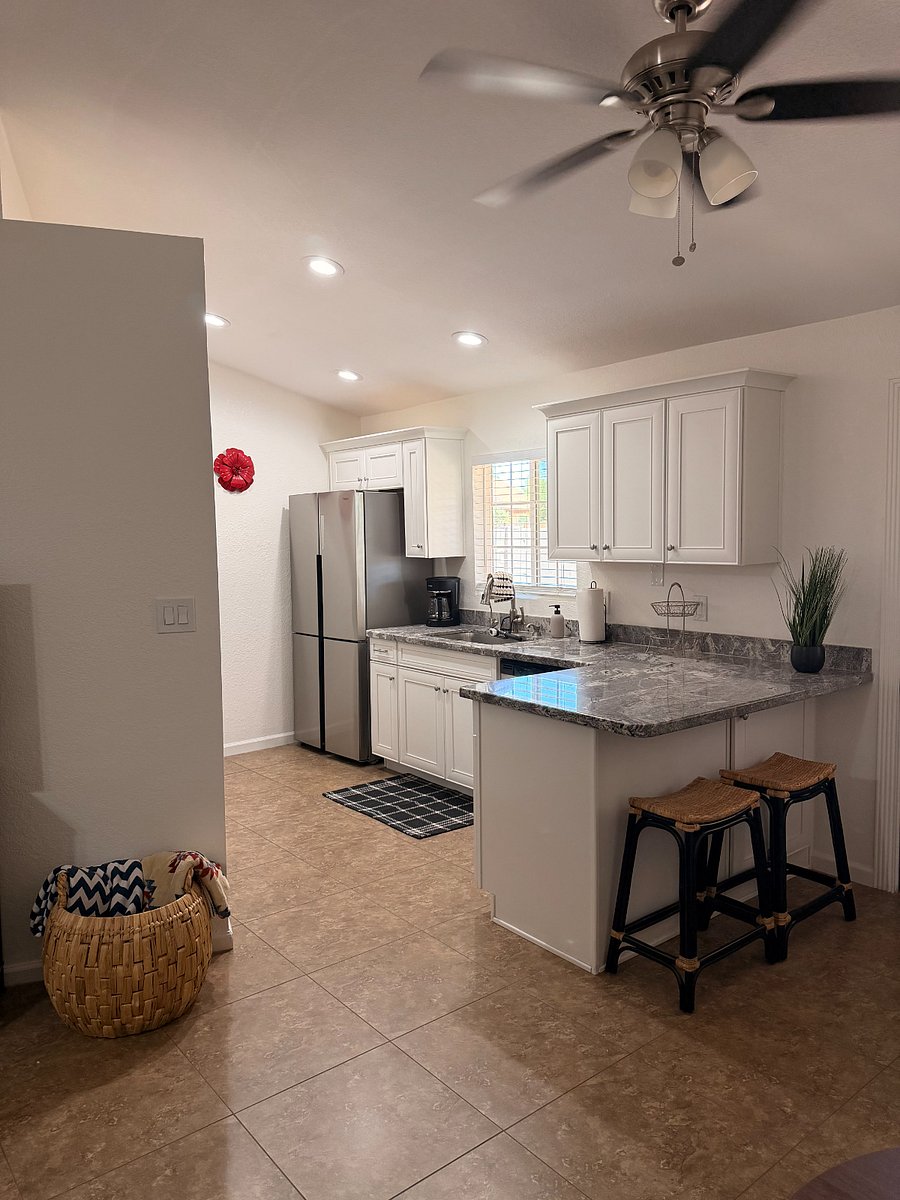 Furnished Finder property 1008607_1 photo 2
