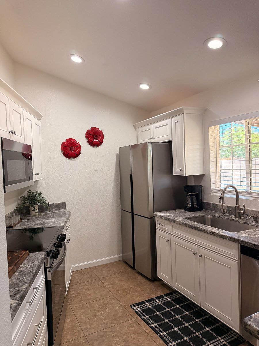 Furnished Finder property 1008607_1 photo 6