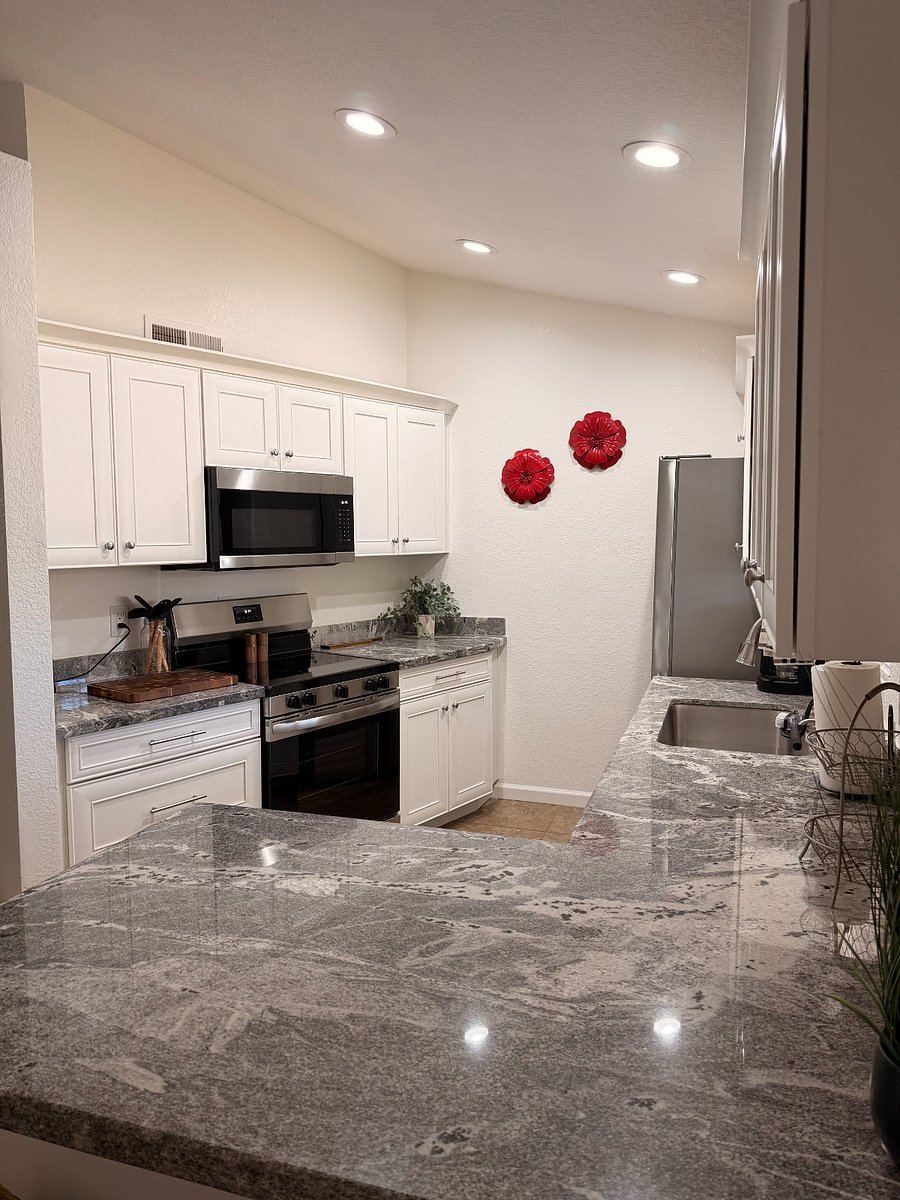 Furnished Finder property 1008607_1 photo 7