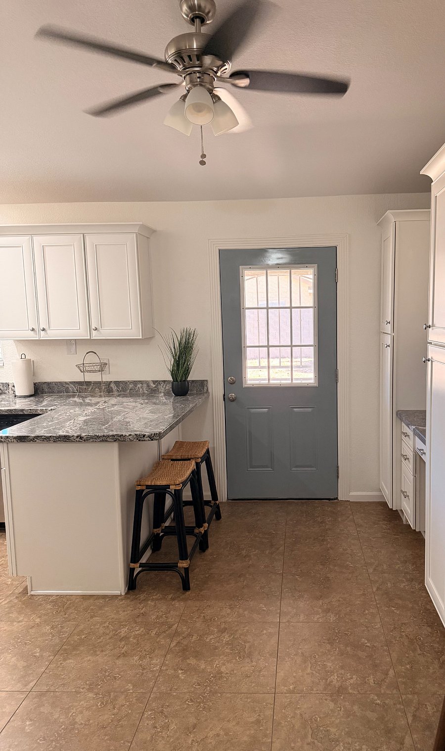 Furnished Finder property 1008607_1 photo 8