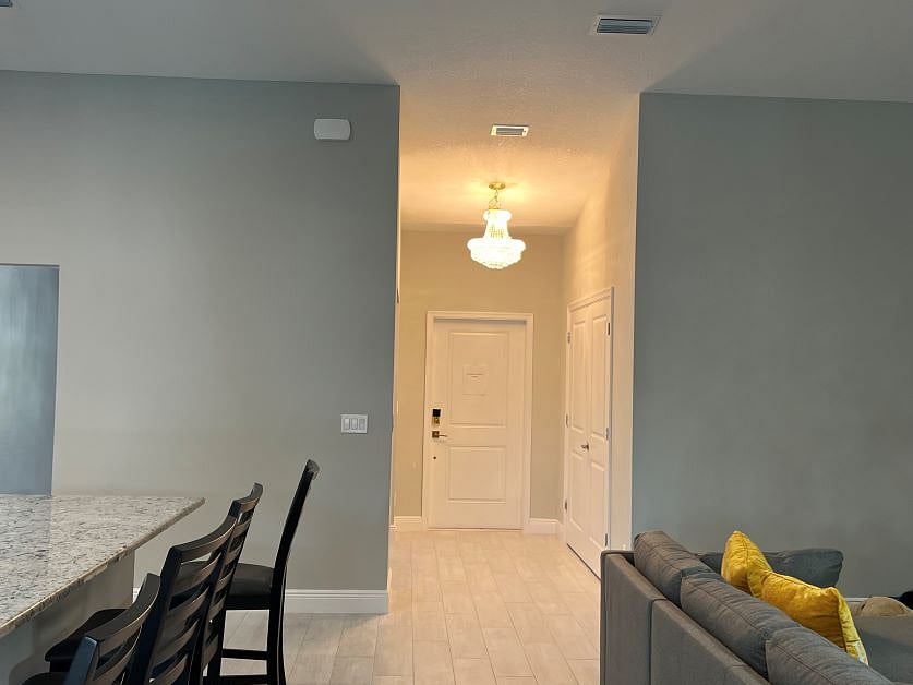 Furnished Finder property 1008611_1 photo 5