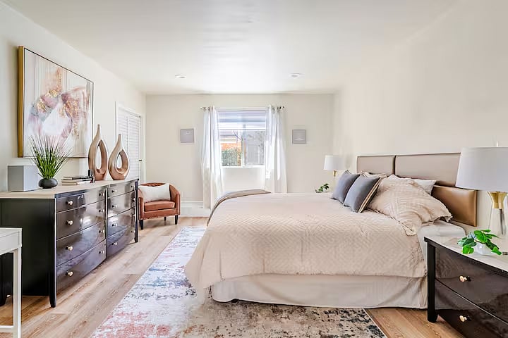 Furnished Finder property 1008613_1 photo 11