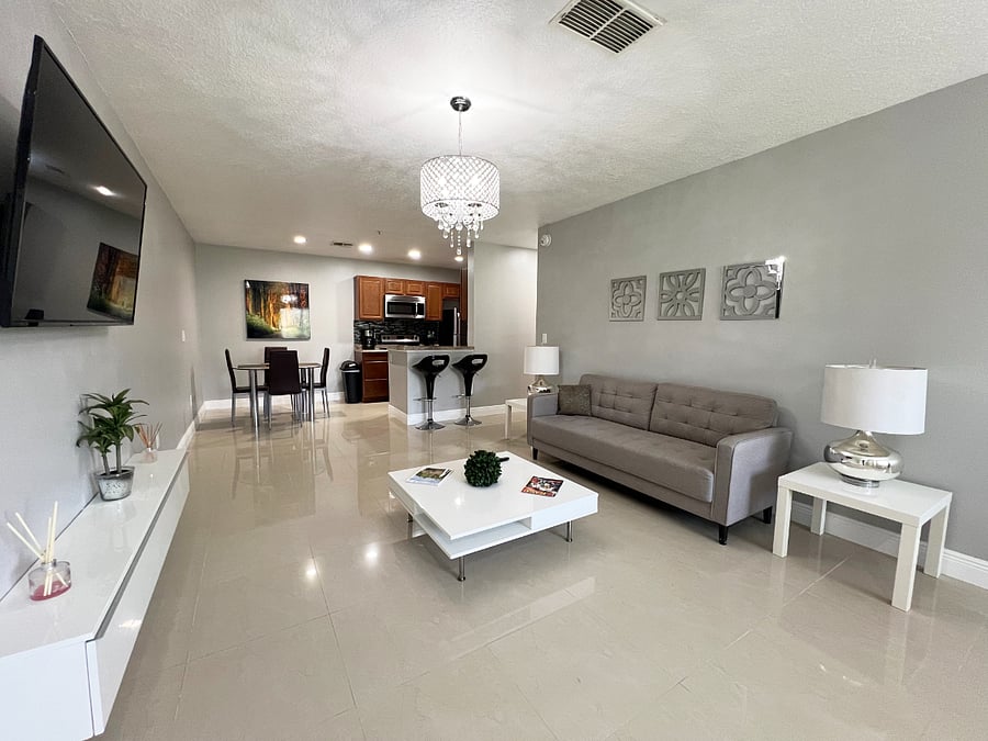Furnished Finder property 1008618_1 photo 3