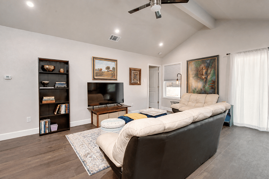 Furnished Finder property 1008639_1 photo 3