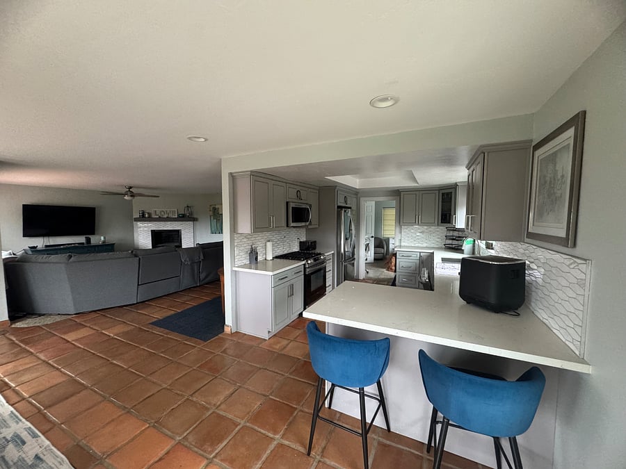 Furnished Finder property 1008649_1 photo 3
