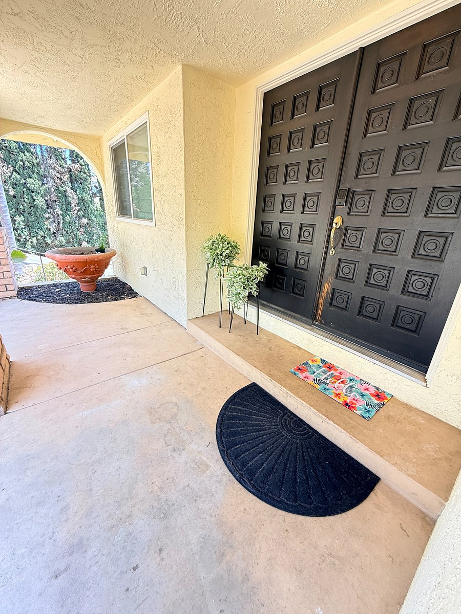 Furnished Finder property 1008649_1 photo 10
