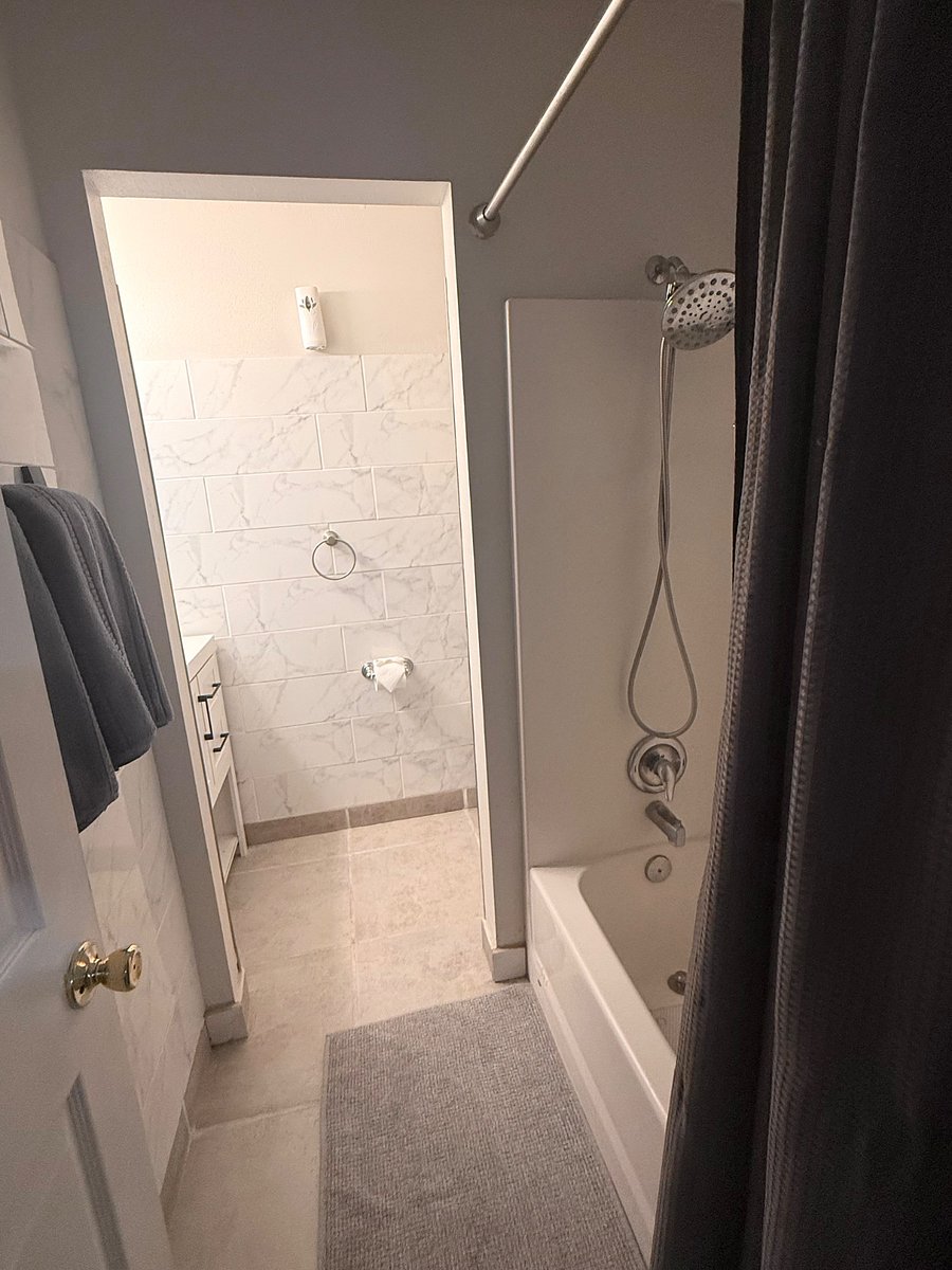 Furnished Finder property 1008667_1 photo 5