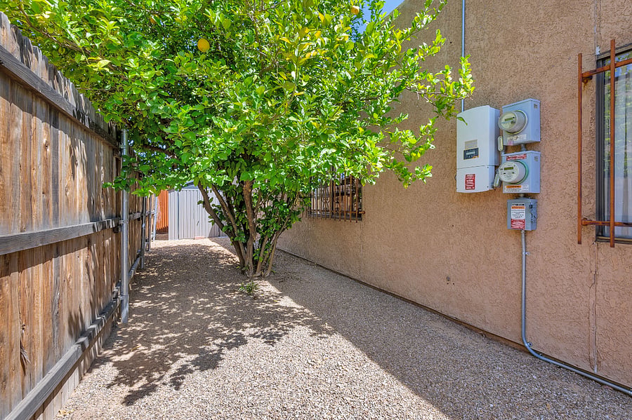 Furnished Finder property 1008671_1 photo 33