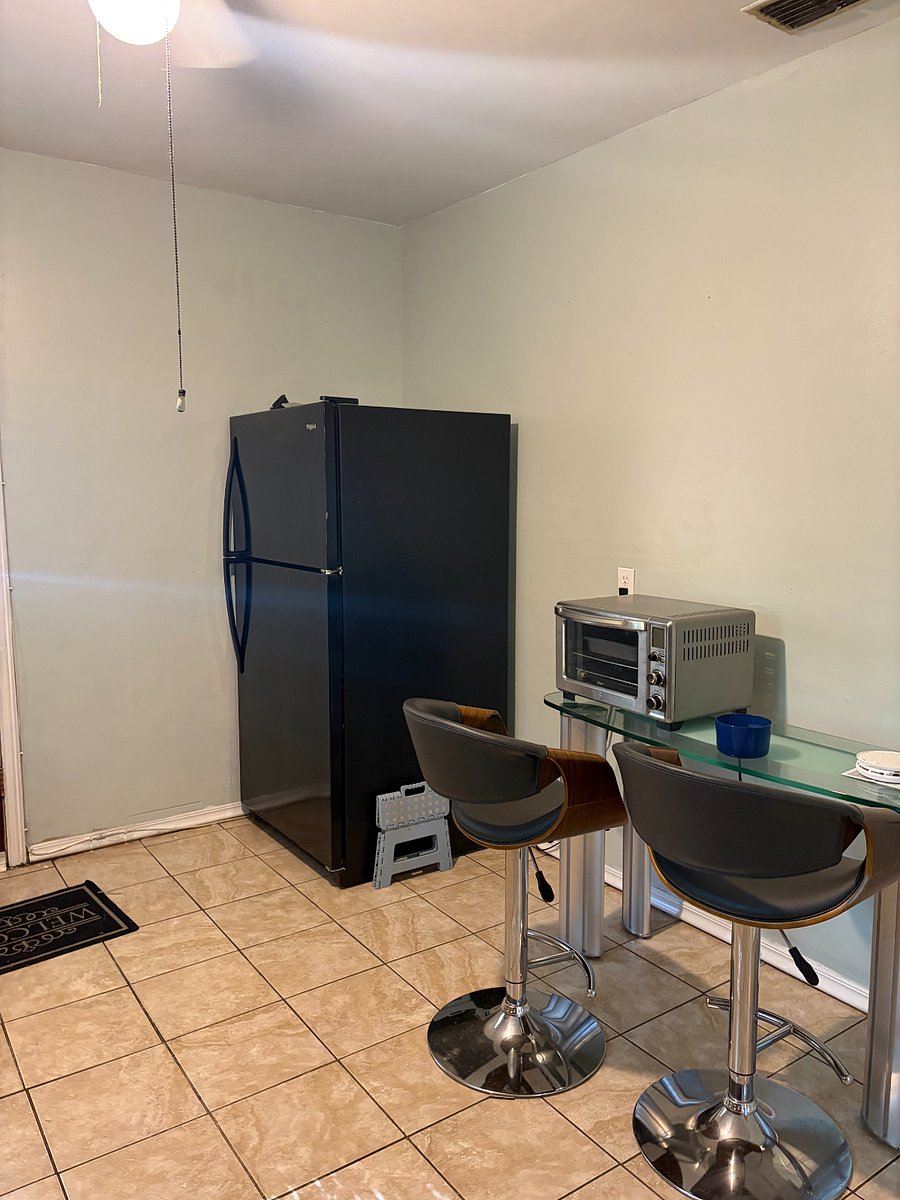 Furnished Finder property 1008673_1 photo 4