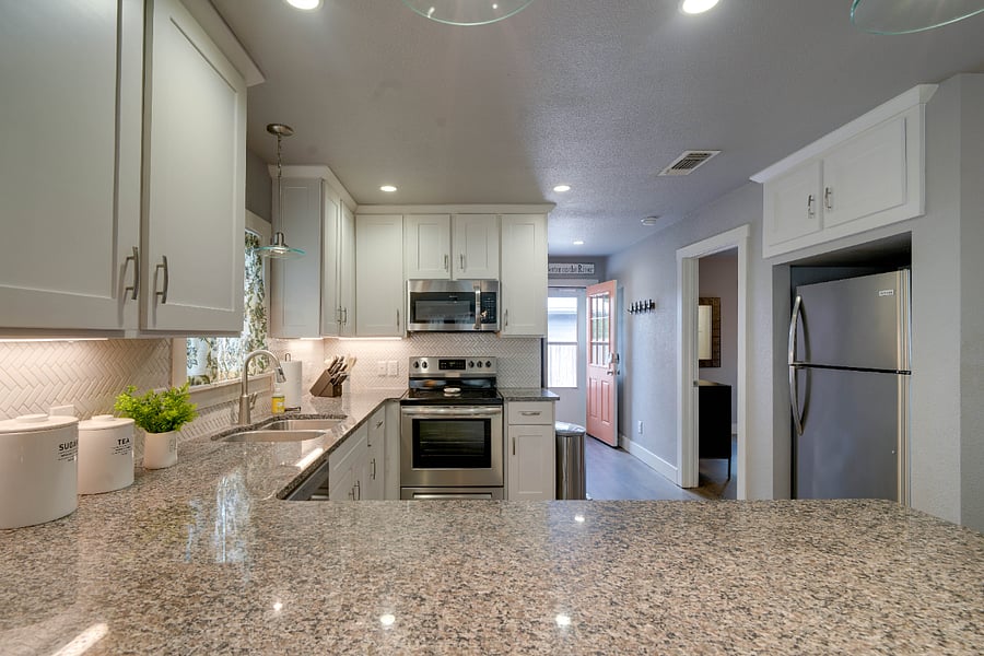 Furnished Finder property 1008676_1 photo 31