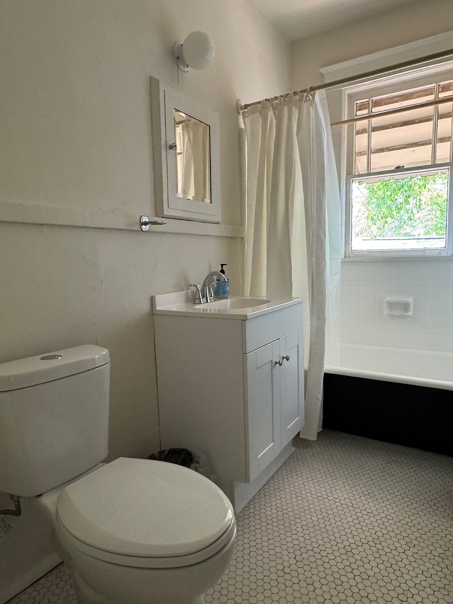 Furnished Finder property 1008687_1 photo 8