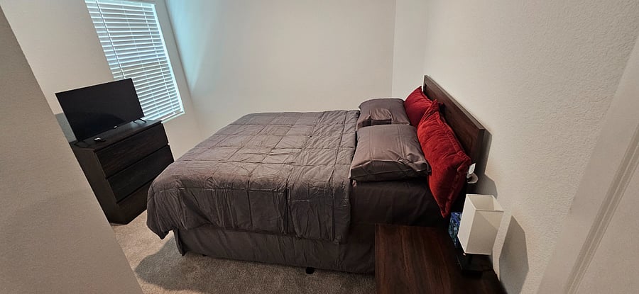 Furnished Finder property 1008688_1 photo 10
