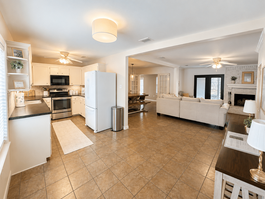 Furnished Finder property 1008704_1 photo 4