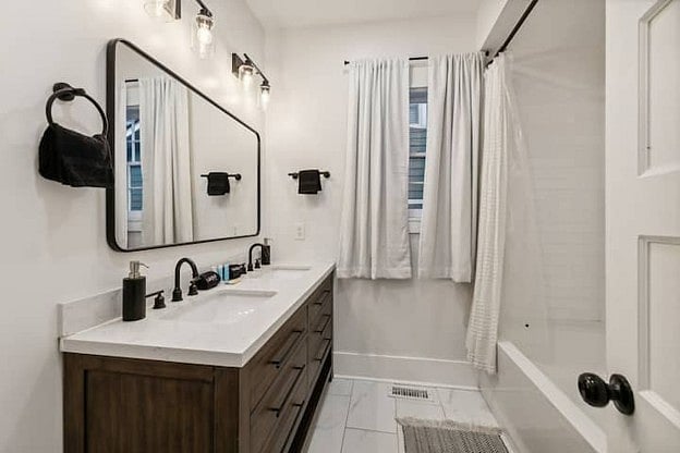 Furnished Finder property 1008712_1 photo 40