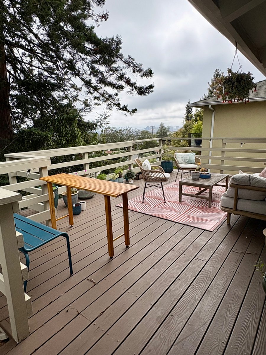 Upper deck.