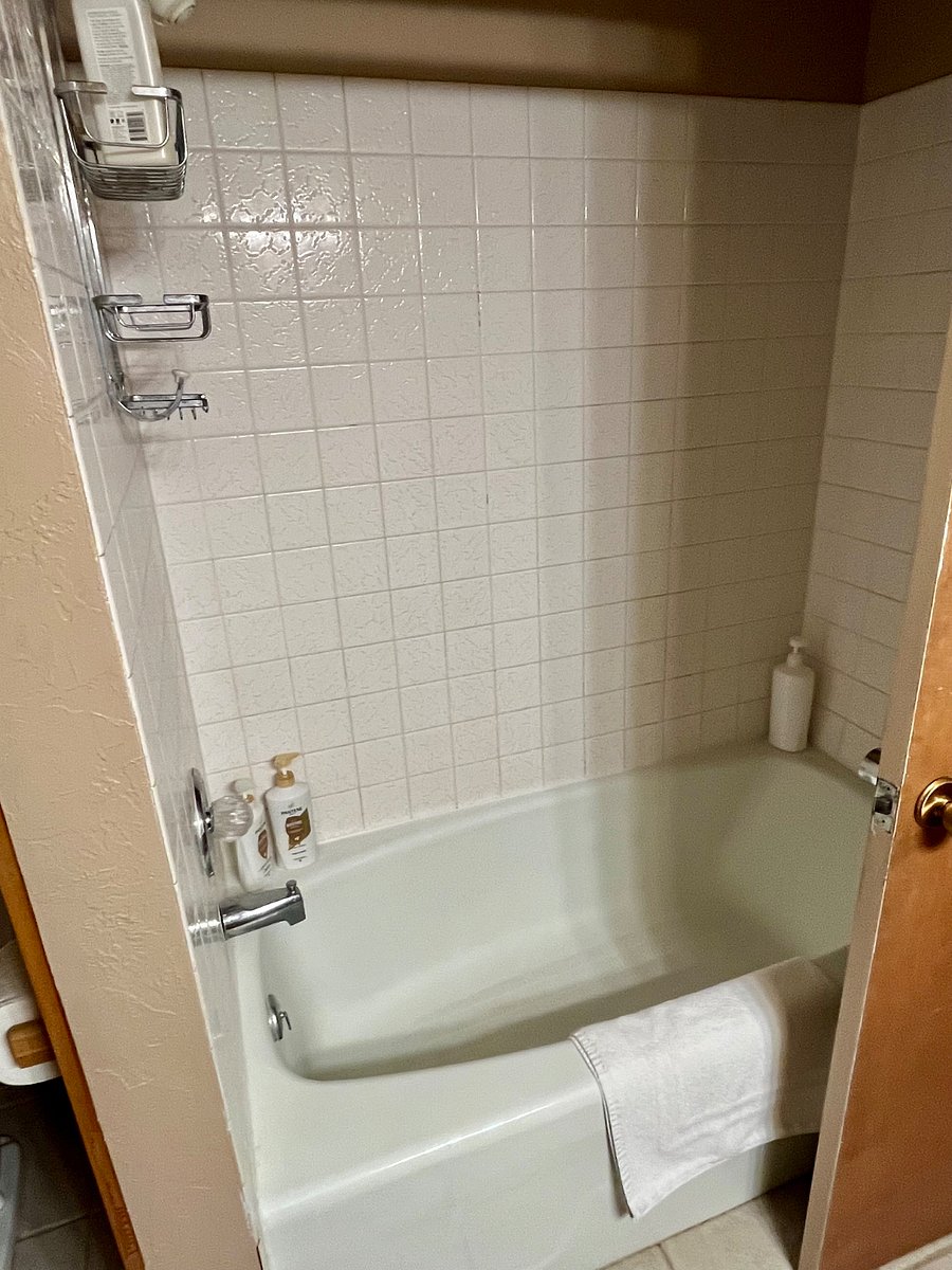 Furnished Finder property 1008718_1 photo 12