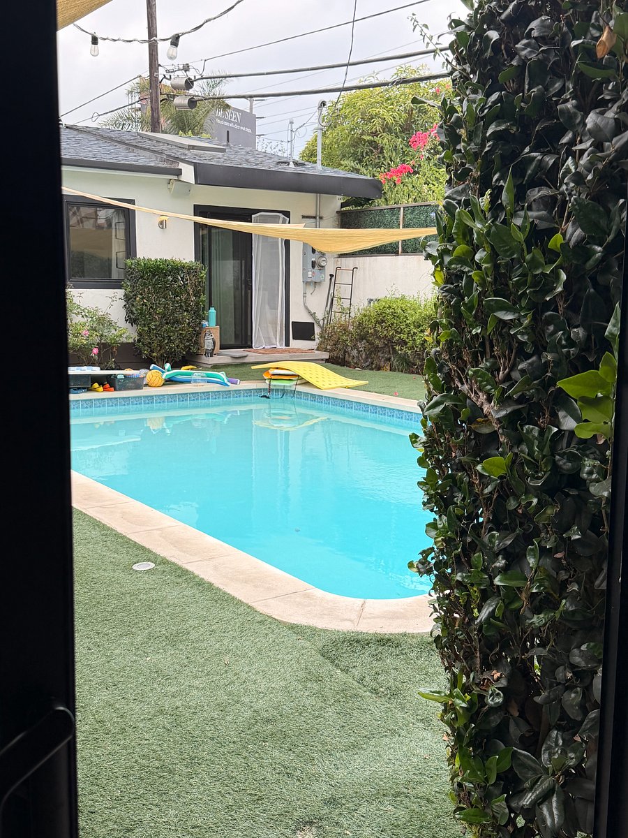 Furnished Finder property 1008732_1 photo 12