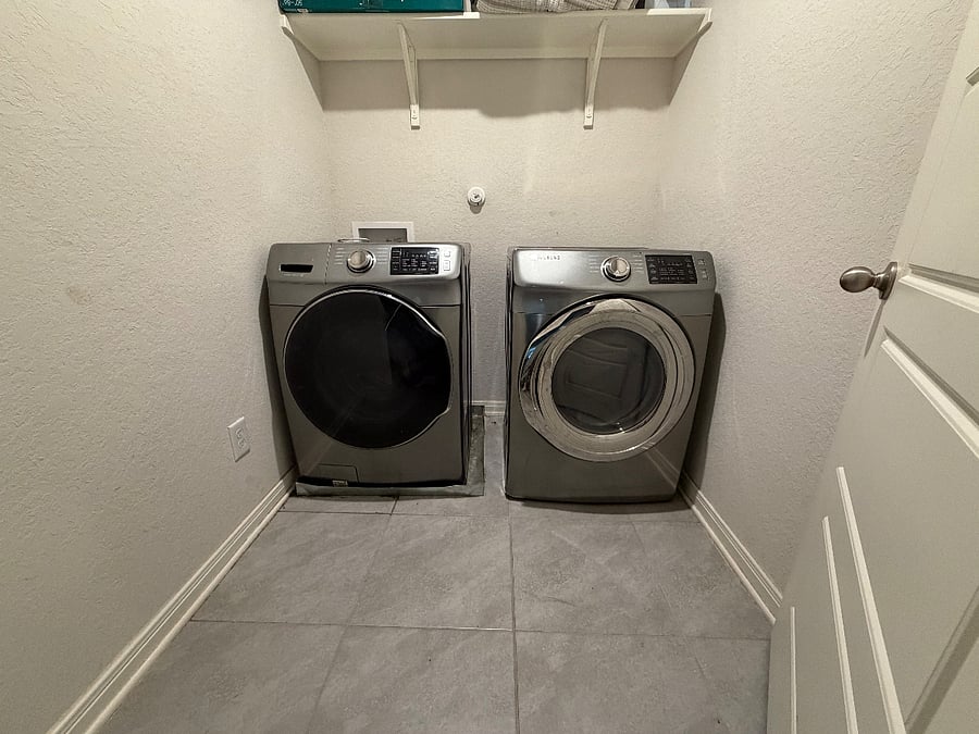 Furnished Finder property 1008736_1 photo 31