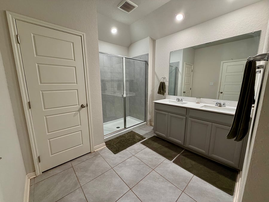 Furnished Finder property 1008736_1 photo 22