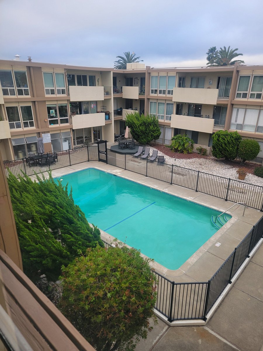 Furnished Finder property 1008742_1 photo 4