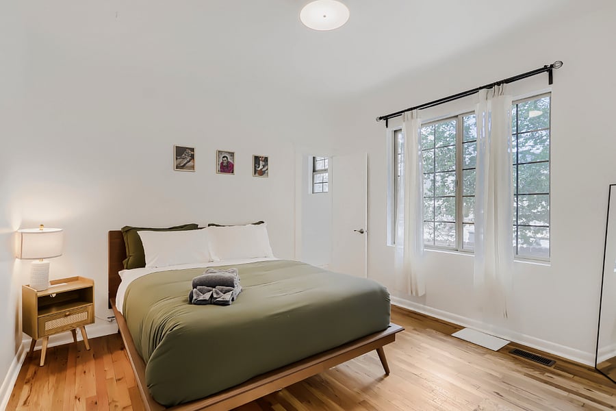 Furnished Finder property 1008758_1 photo 28