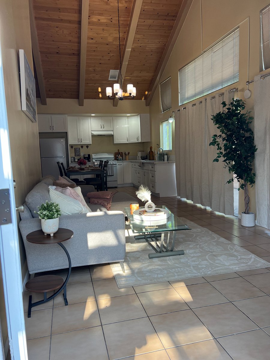Furnished Finder property 1008766_1 photo 2
