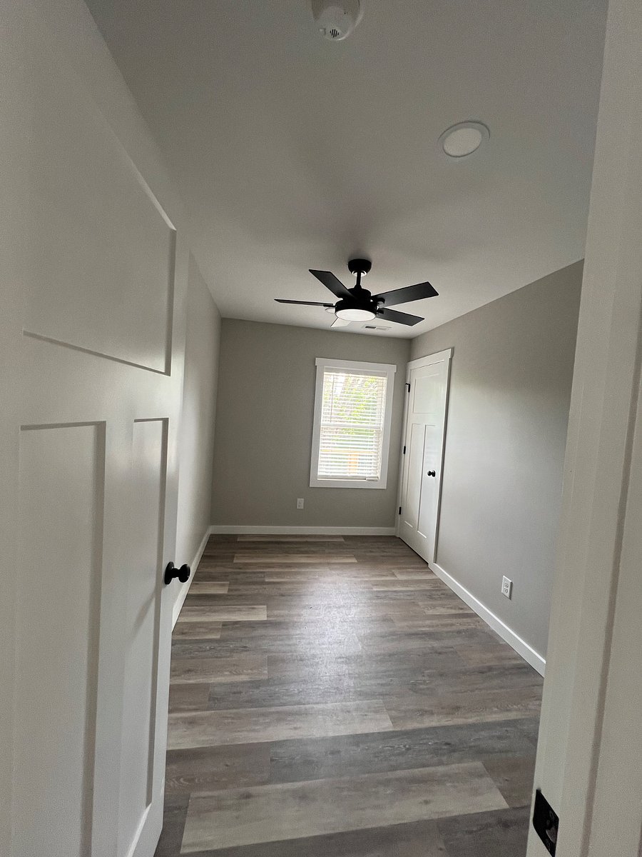 Bedroom #1
