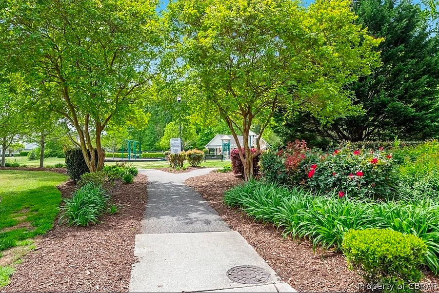 Furnished Finder property 1008810_2 photo 13