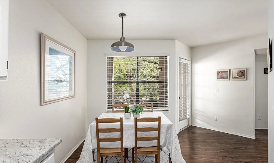 Furnished Finder property 1008814_1 photo 3
