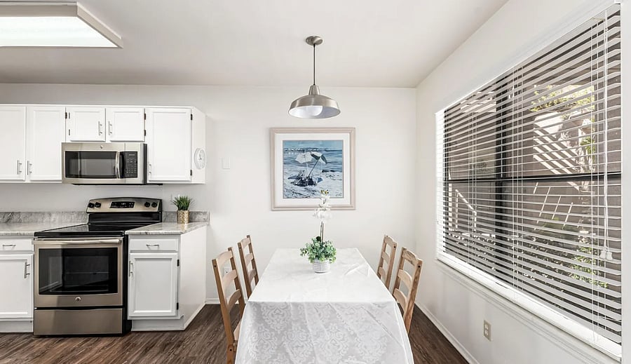 Furnished Finder property 1008814_1 photo 4