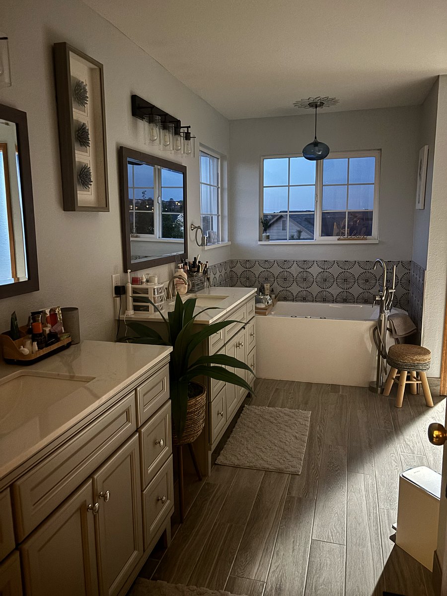 Primary bath