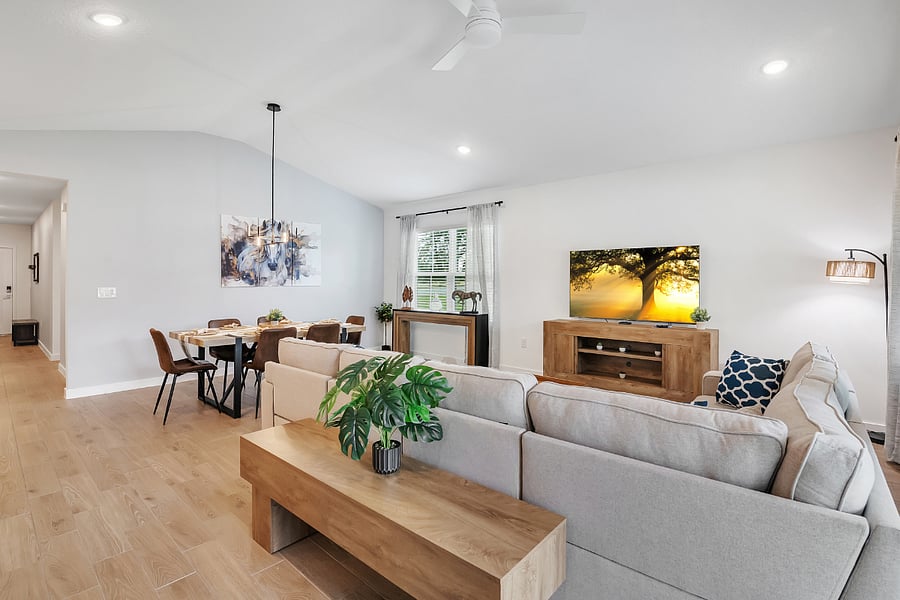 Furnished Finder property 1008825_1 photo 8