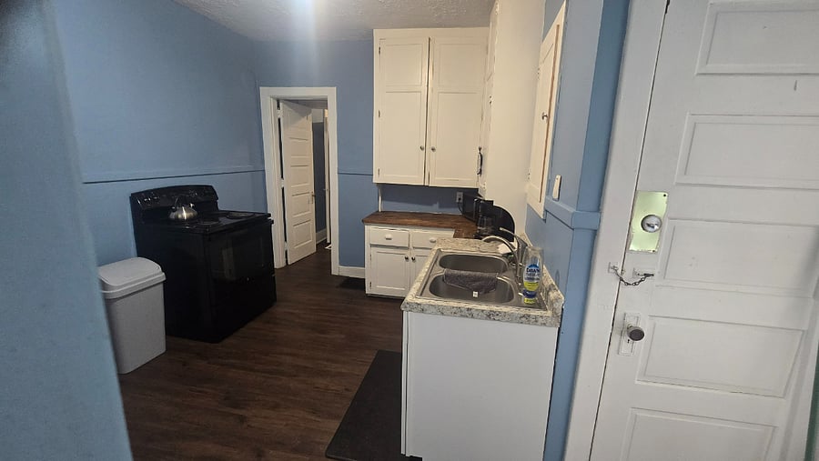 Furnished Finder property 1008838_1 photo 4