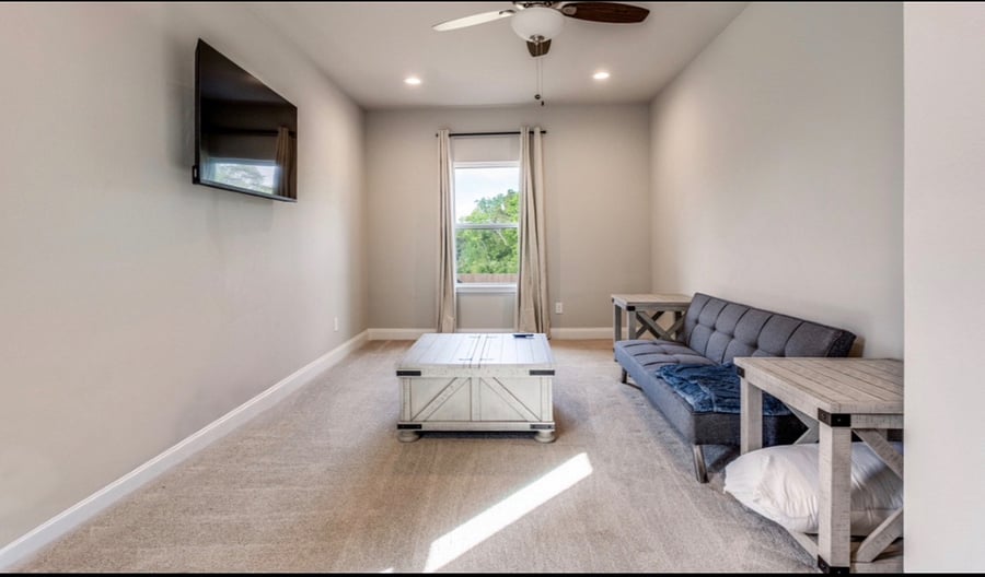 Furnished Finder property 1008852_1 photo 4