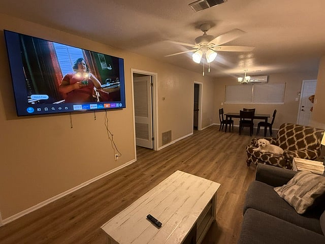 Furnished Finder property 1008854_1 photo 11