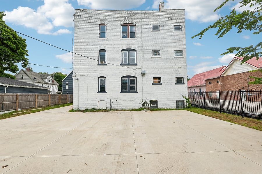 Furnished Finder property 1008875_1 photo 15